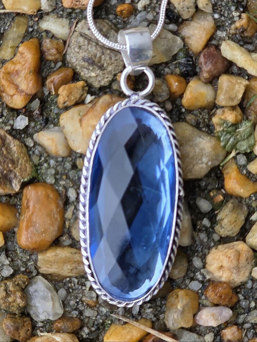 Tanzanite Gemstone Pendant Necklace In 925 Sterling Silver (2.1")